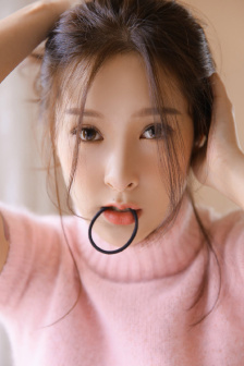 把双腿打开往花蒂里针扎ⅤK视频
